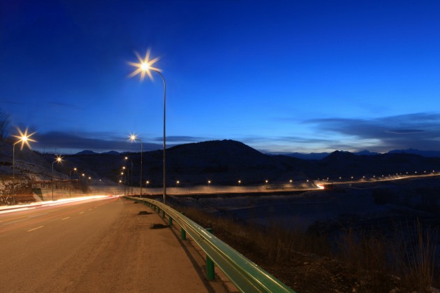 【新聞圖片】昕諾飛智能互聯(lián)LED道路照明進駐中國西部，總安裝數(shù)突破2萬套_2